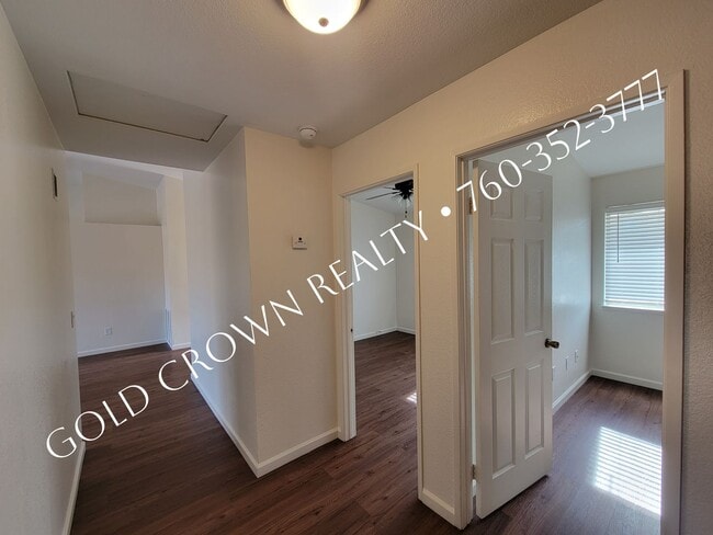 Photo - 669 Sagebrush St