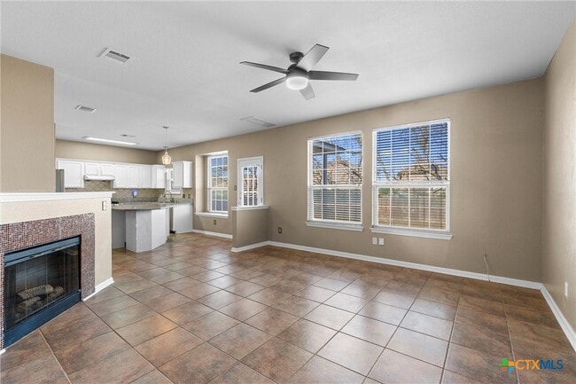 Photo - 2012 Huxley Ln