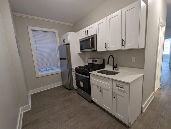 Photo - 192 Kensington Ave Unit 305