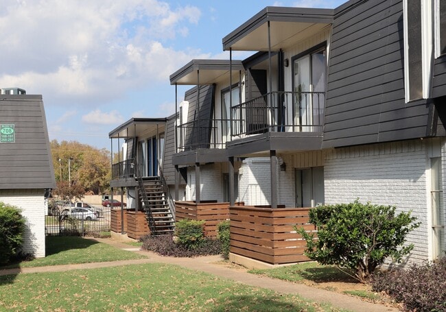 Las Palmas Patios - Las Palmas