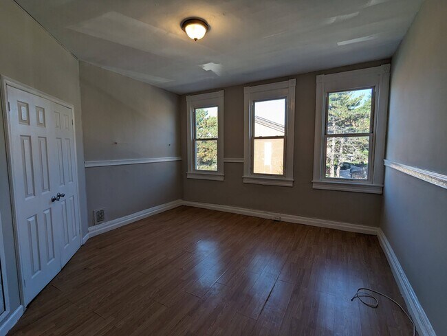 Photo - 1209 E Oliver St