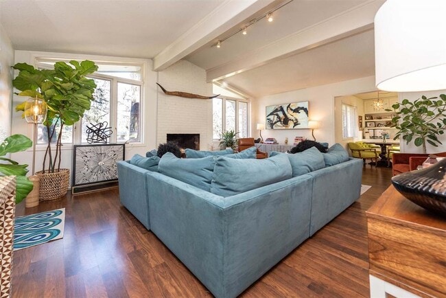 Photo - 2 Randolph Pl