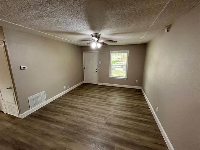 Photo - 719 Fairwood Dr