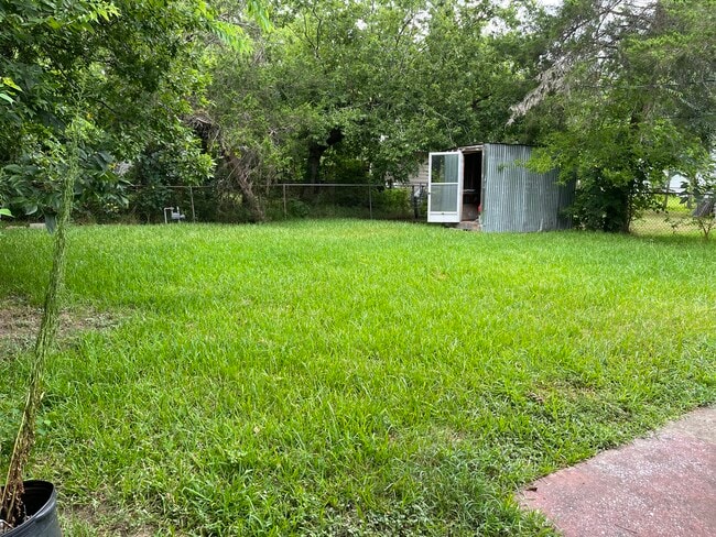 Photo - 216 Gresham St
