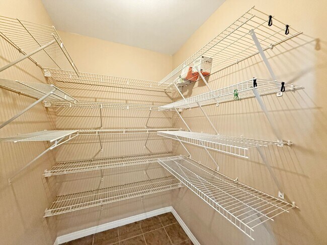 Photo - Modern Downtown Condo – 2BR/1BA in the Hea... Unit 610