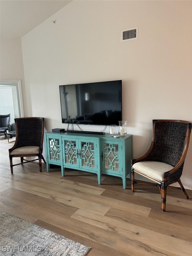 Photo - 4650 Yacht Harbor Dr Unit 132