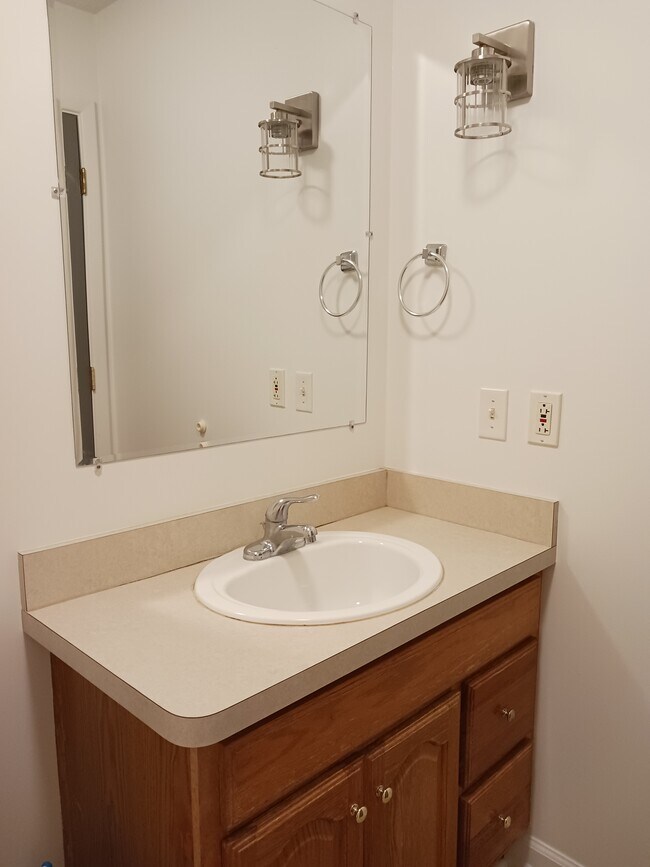 4291 Keller Hanna Dr Apartments Unit Keller Hanna Drive Brunswick, OH