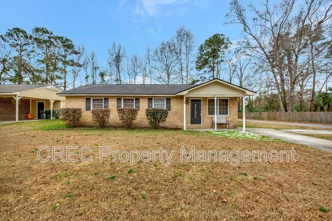Building Photo - 122 Longleaf Dr