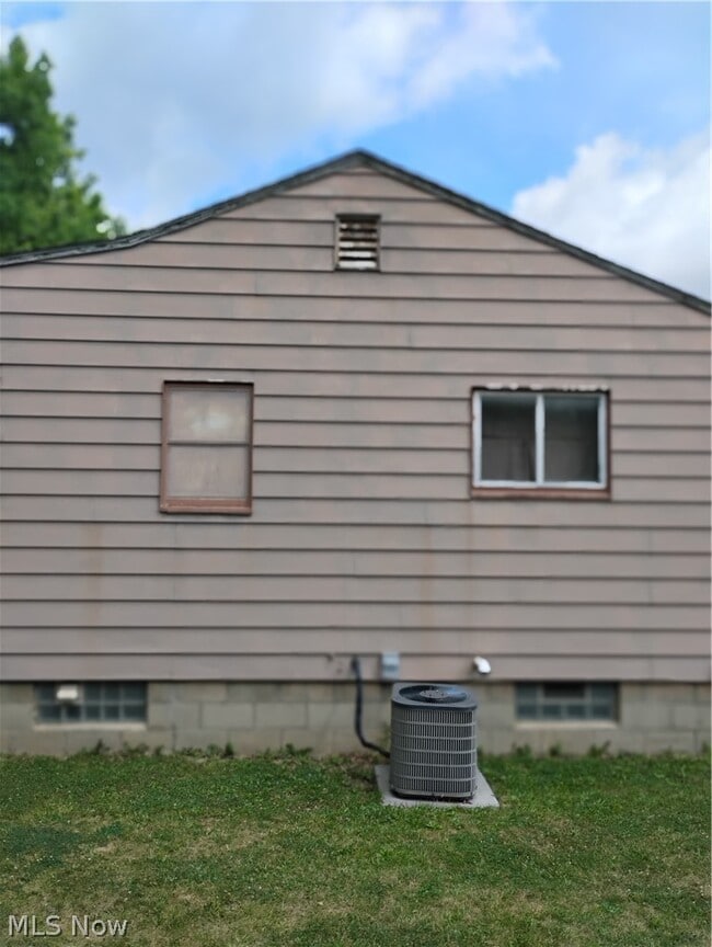 Photo - 3446 Hadley Ave