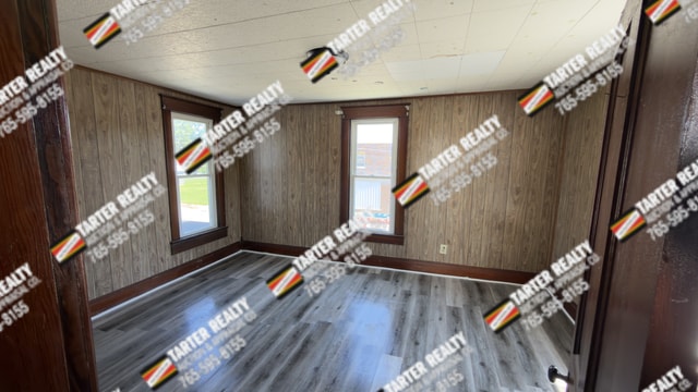 Photo - 116 E Main St