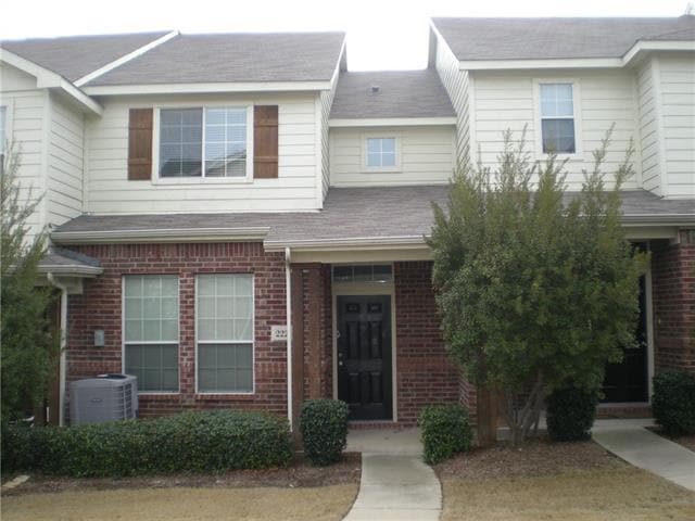 Photo - 2224 Stonepark Pl