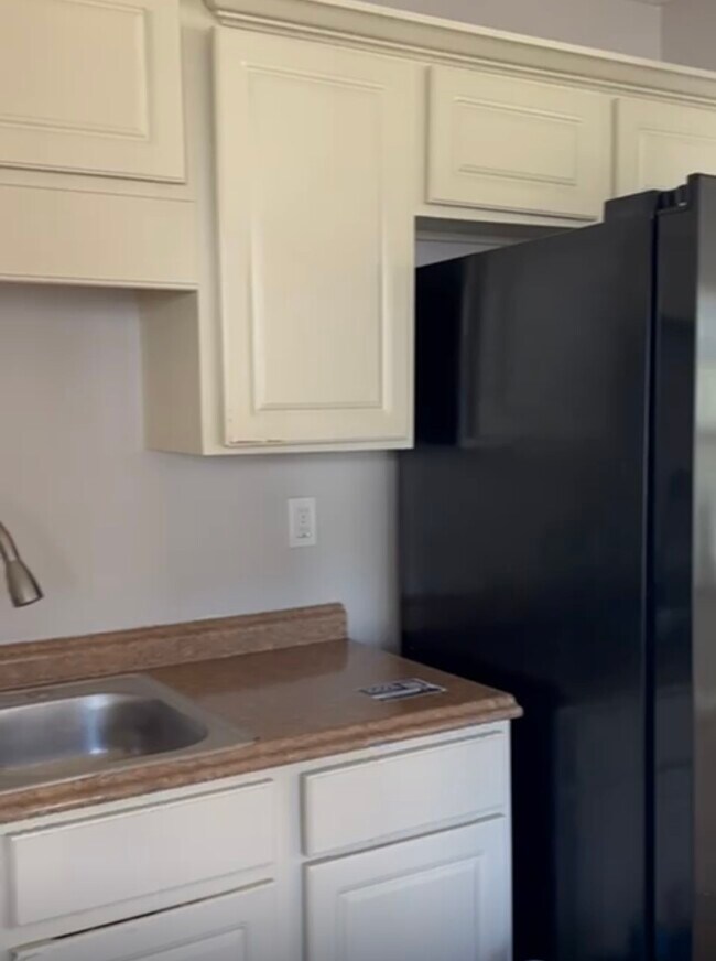 Photo - 1138 School Side Dr