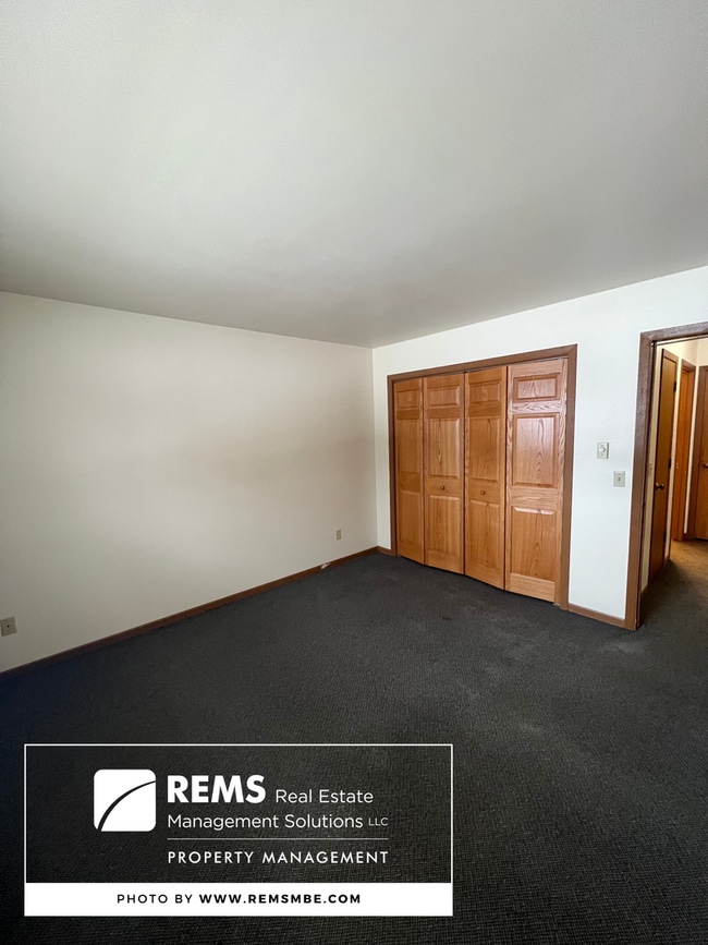 Photo - 503 7th St Unit 6