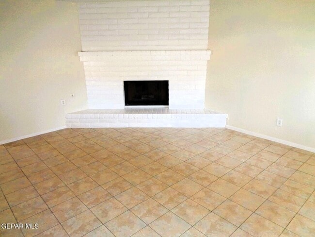 Photo - 3028 E Glen Dr