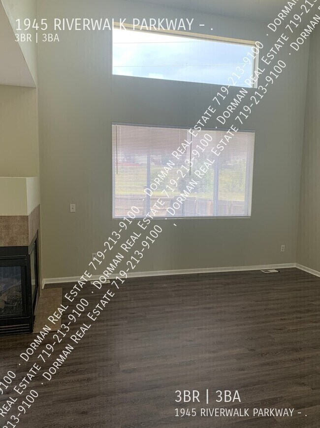 Photo - 1945 Riverwalk Pkwy Unit .