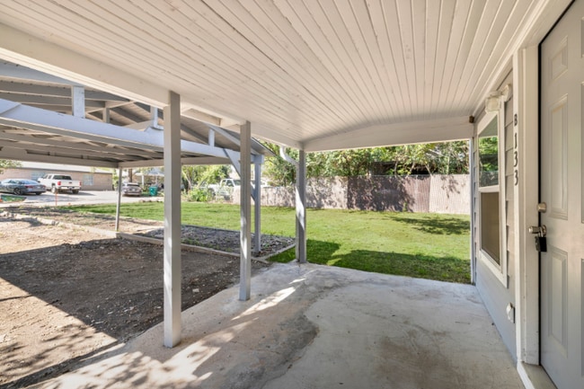 Photo - 133 W 13th Ave Unidad B