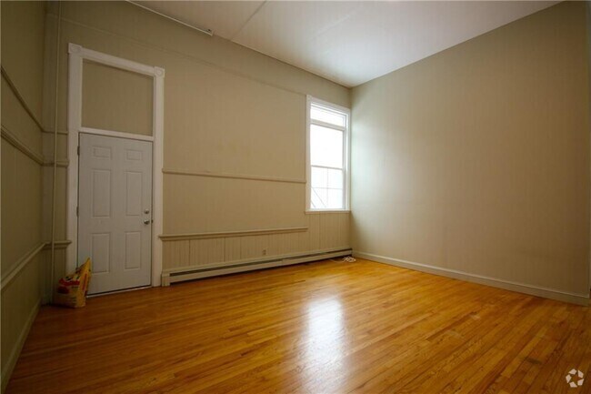 Building Photo - 3 Sandhill Rd Rental