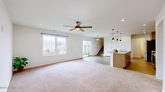 Photo - 192 Blue Ridge Cir