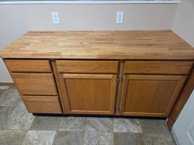 Photo - 360 Main St Unit Apt #1