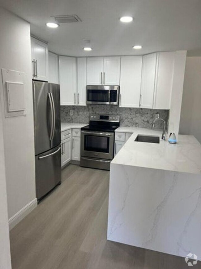 Building Photo - 6063 10th Ave N Rental