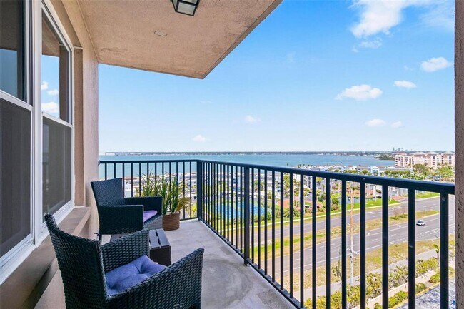 5220 Brittany Dr S Unit 1309