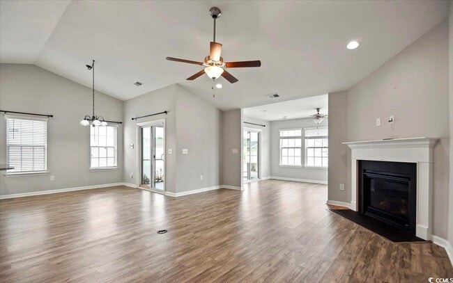 Photo - 3720 Park Pointe Ave