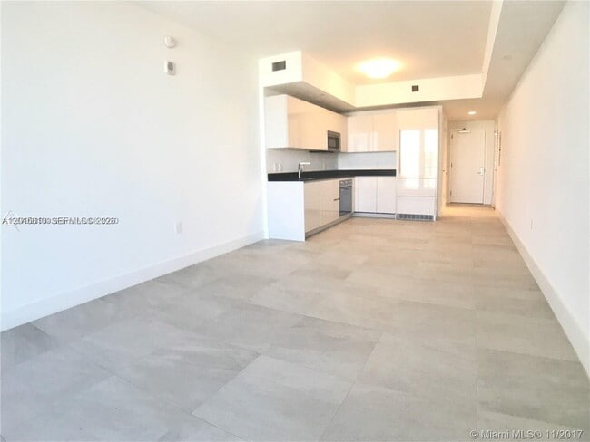 Building Photo - 1010 Brickell Ave Unit 2810