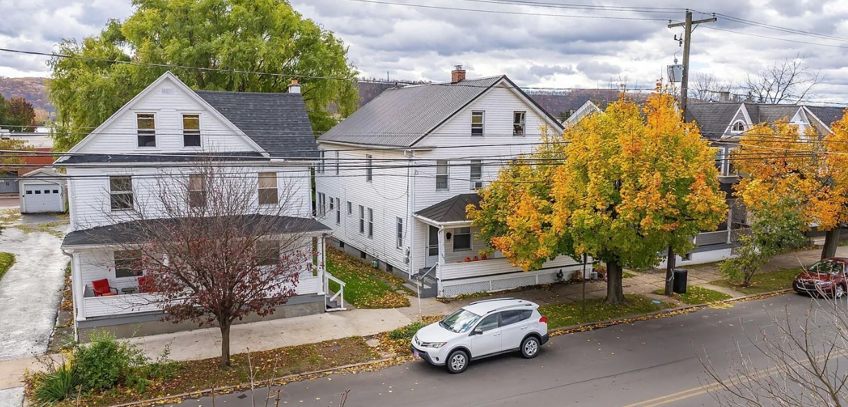 Photo - 500 E 5th St