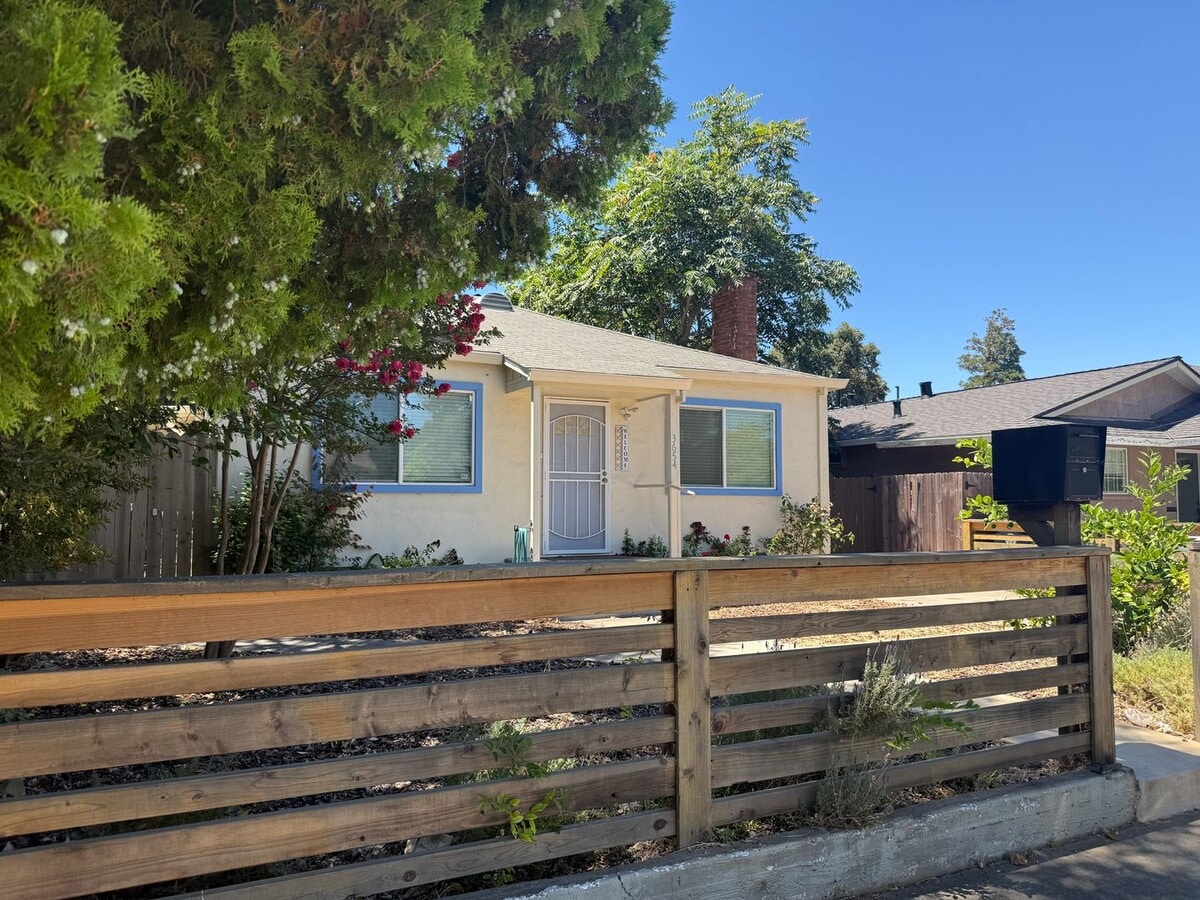 Photo - 3654 52nd St Unit 3654 52nd Street