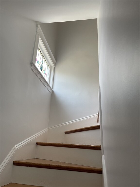 665 Belmont St Unit 2