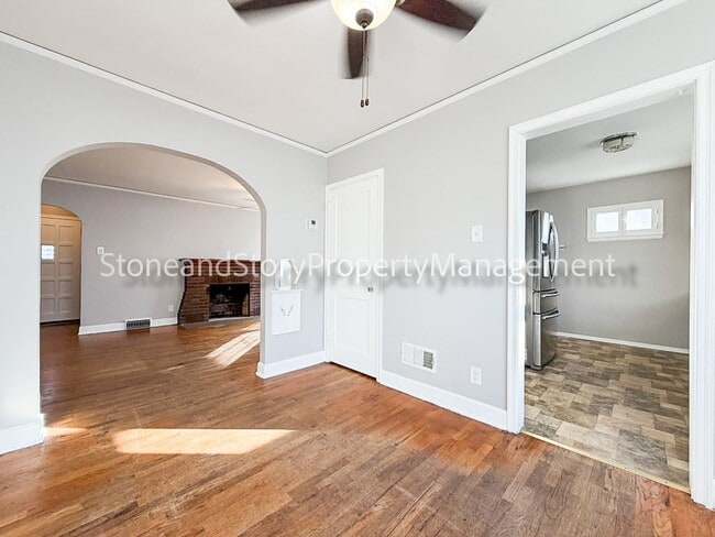 Photo - Large 2 story home in Oakland with large garage