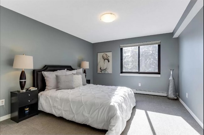 Photo - 48 Groveland Terrace Unidad B312