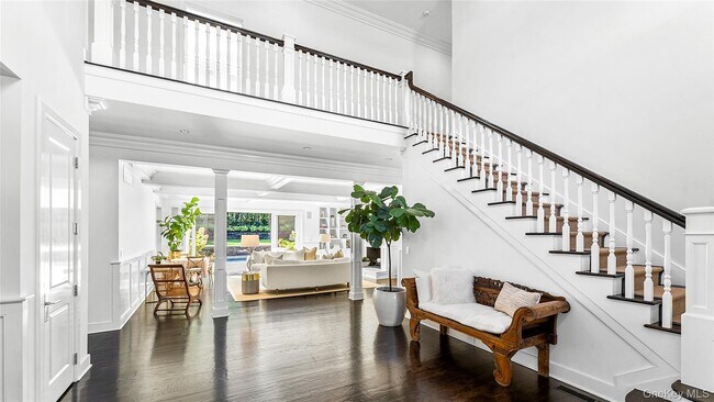 14 West Hills Ct