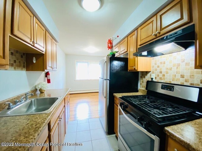 Photo - 30 Windsor Terrace Condo Unit B