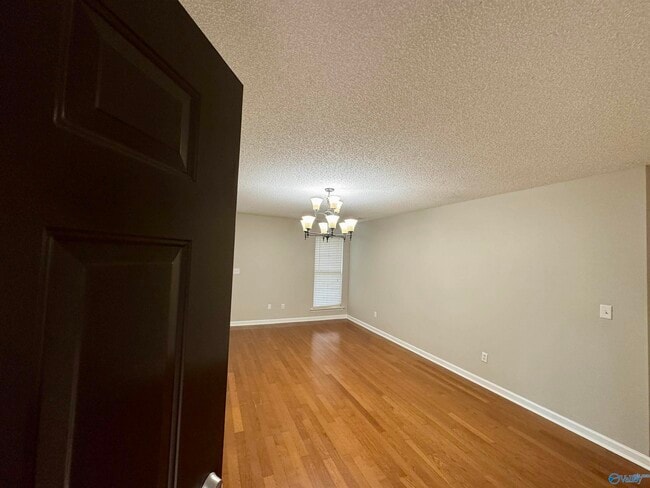 Photo - 103 Balsam Poplar Way House