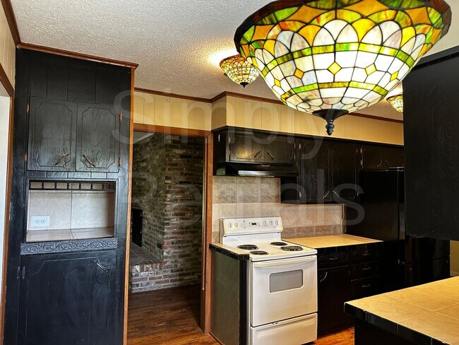 Photo - 214 Brookhaven Terrace