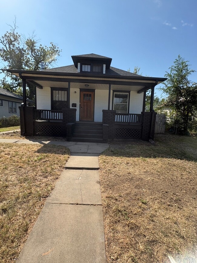 Photo - 1012 E Iron Ave