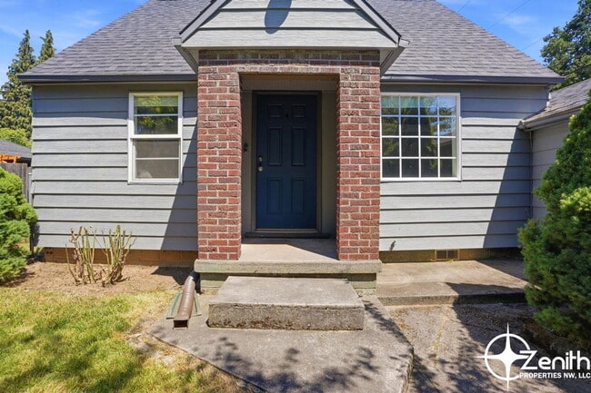 Photo - 1818 W 22nd St