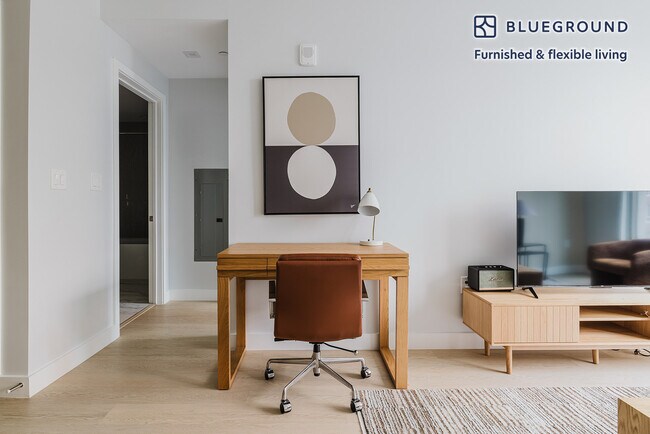 Photo - 1224 M St NW Unidad FL3-ID968