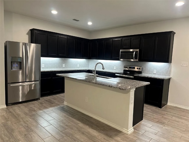 Photo - 1613 Abbottsford Ave