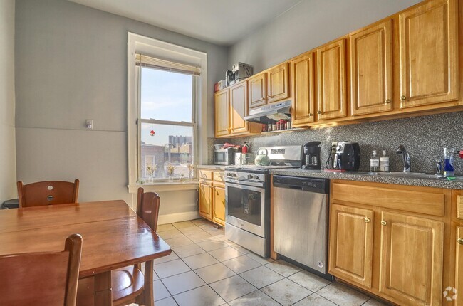 Building Photo - 802 Washington St Unit 3 Rental