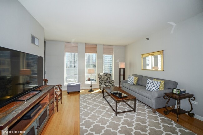 Photo - 1250 S Michigan Ave Unidad 706