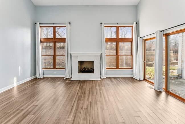 Photo - 310 Spring Creek Cir