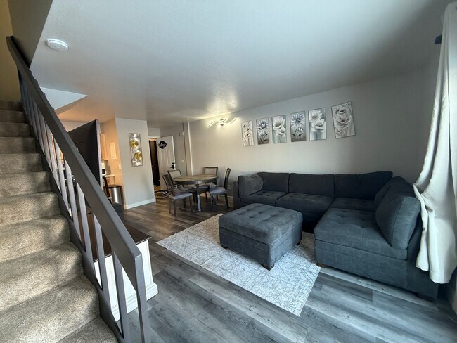 Photo - 2803 Wilson St Unit #4