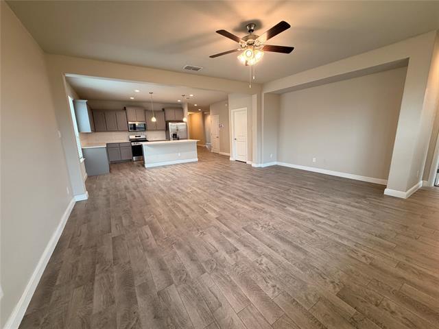 Photo - 209 Irish Moss Dr