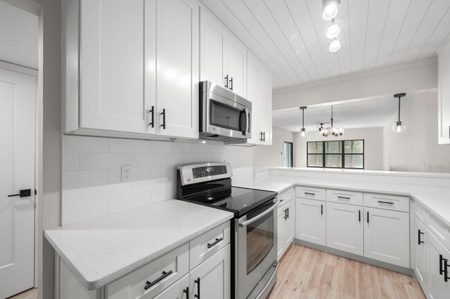 Photo - 6175 S Mirror Lake Dr Unit 208