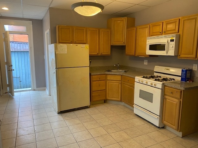 Kitchen (new appliances coming)