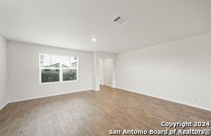 Photo - 6536 Dynamic Sound