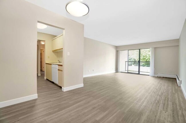 Carlton Park Gardens Apartments