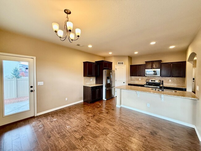 Photo - Beautiful Bedroom in Forest Meadows!